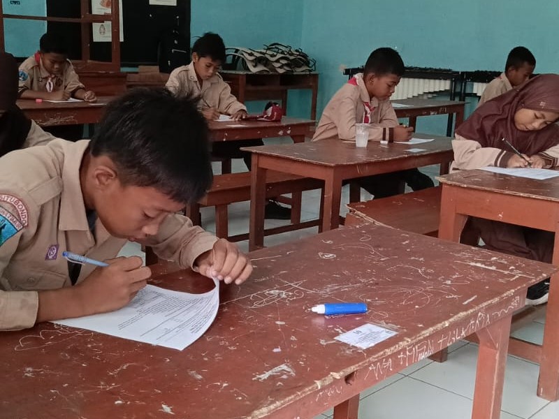 KEGIATAN SUMATIF AKHIR SEMESTER 2 DI SD NEGERI 1 PELEYAN PANARUKAN BERJALAN LANCAR DAN TERTIB